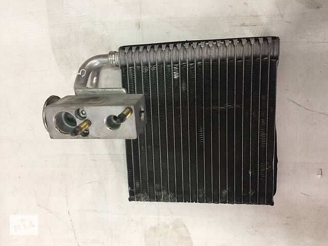 Радиатор кондиционера (Испаритель) Renault LAGUNA 01-05 г. F667955UL