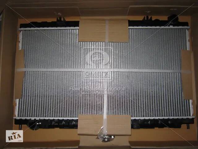 Радиатор Nissan Primera , 96 -