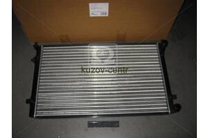 Радиатор охлаждения VW CADDY 3 2004-2015 1.41.62.0 АКП TEMPEST