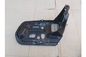 Рамка аккумулятора для Toyota Rav 4, 2001-2005г.