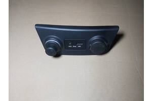 Разьем,адаптер USB/AUX для Hyundai i30 2007-2012 96120-2R000,961202R000