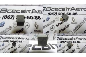 Реле запобіжника автомобільне оригінал Mercedes Sprinter 906 A0025422619 4RA 007 793-07