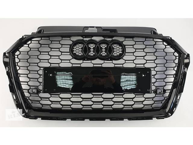 Решітка радіатора Audi A3 8V (2016-2019) тюнинг стиль RS3 (чорний глянц)