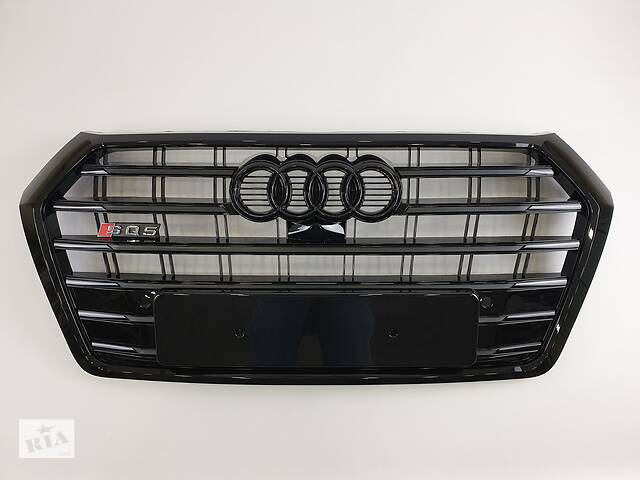 Решетка радиатора Audi Q5 2016-2020год Черная (в стиле S-Line)