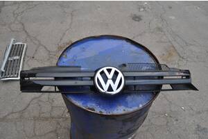 Решетка радиатора для Volkswagen Golf VI 08-12 ЧИТАТЬ ОПИСАНИЕ