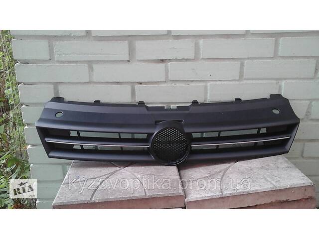 Решётка радиатора для volkswagen polo sdn (фольксваген поло) 2009-2015 ...