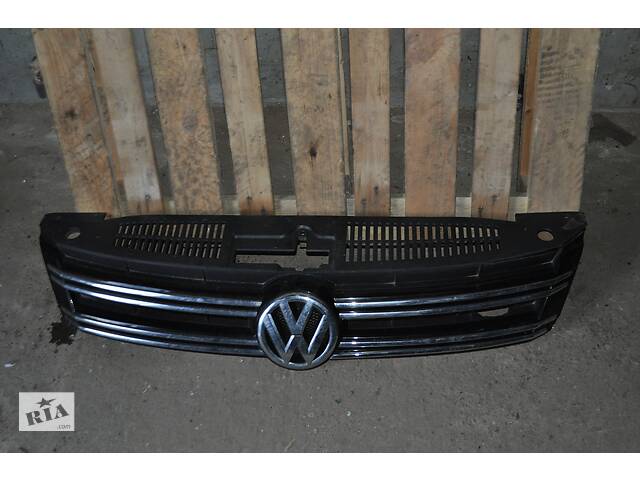 Решетка радиатора для Volkswagen Tiguan 11-16 мелкие дефекты 5n0853653e ЧИТАТЬ ОПИСАНИЕ
