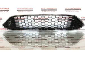 Решетка радиатора Ford Focus 2012-2018 сота глянец LQFKS325
