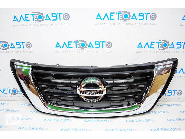 Решетка радиатора grill Nissan Pathfinder 17-19 рест без камеры с эмблемой новый OEM оригинал