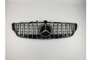 Решетка радиатора на Mercedes CLS-Class C218 2014-2018 год GT Panamericana ( Черная с вертикальными хром полос