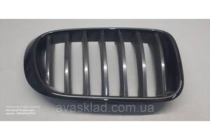 Решітка радіатора права чорна M PERFORMANCE BMW X3 F25/X4 F26 51712337763 оригінал