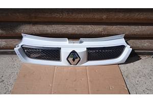 Решітка радіатора 7700313438 Renault Trafic 2000-2006 (310822)