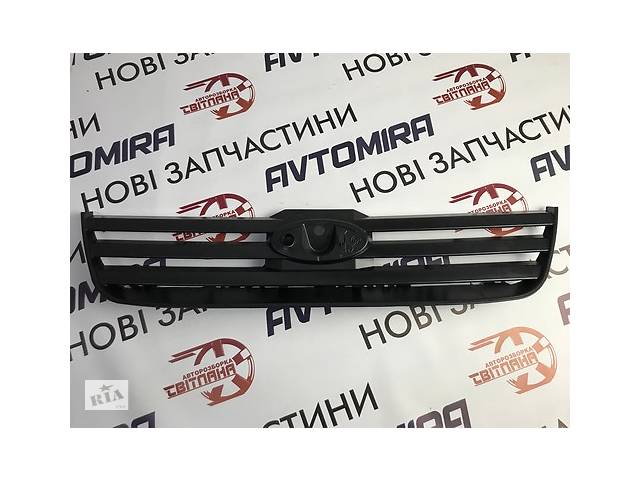 Решетка радиатора Ford Connect 2009-2013 Rotweiss RWS2283