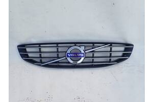 Решетка радиатора Volvo S60 2013-2018