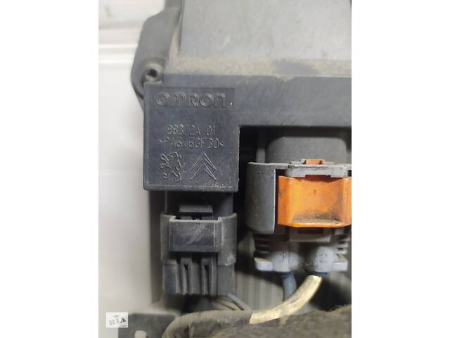 Резистор вентилятора радіатора Citroen Berlingo C3 Peugeot 207 208 308