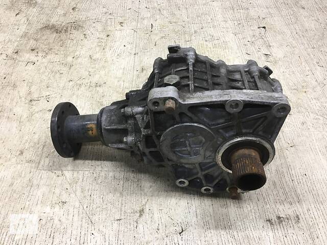 Роздавальна коробка HYUNDAI SANTA FE 06-12 47300-39300