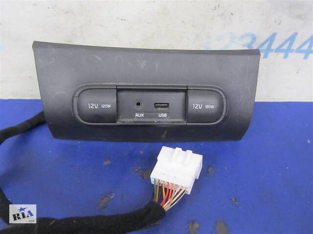 USB адаптер KIA SOUL PS 13-19 96120-B2000