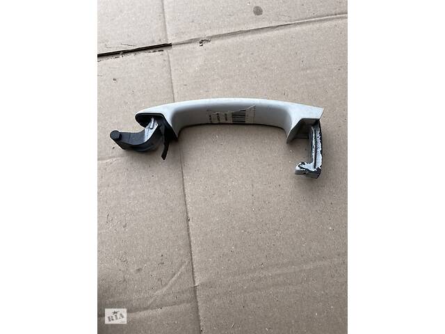 Ручка двери наружная VW Jetta SE 5N0837205L