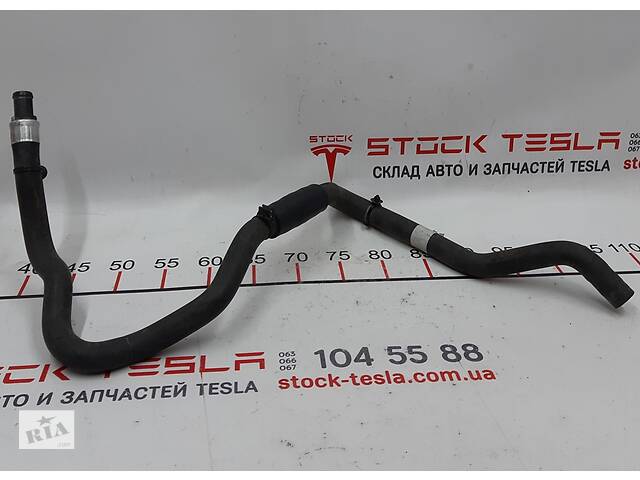 38 Шланг клапан 3-х ходовой-4-х ходовой Tesla model S REST 1067864-00-B