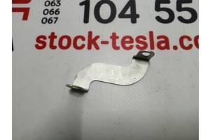 Шина заземления основного разъема высоковольтной батареи Tesla model S 1009035-00-C
