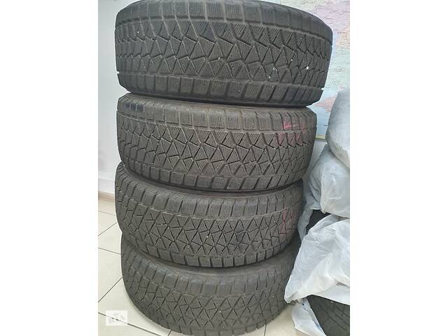 Шини зимові 255/60R18