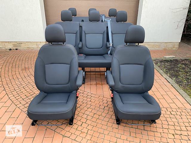 Сидіння для Ford Tourneo Custom 2019