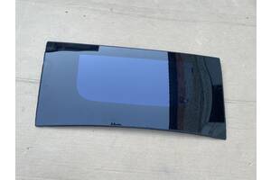 Скло дверей задніх правих верхнє Tesla Model X стекло двери Tesla X 103490300J