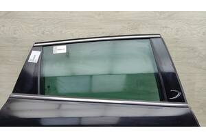 Скло стекло двері дверки задньої правої Lancia Delta 3 884 (2008-2014)