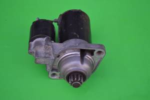 Стартер Volkswagen Bora 1.8 1.8T 2.0 1998-2005 0001121008