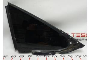 Стекло крыла заднего левого (форточка) Tesla model S, model S REST 1051820-99-A