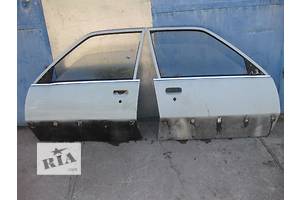 Скло двері для легкового авто Opel Ascona