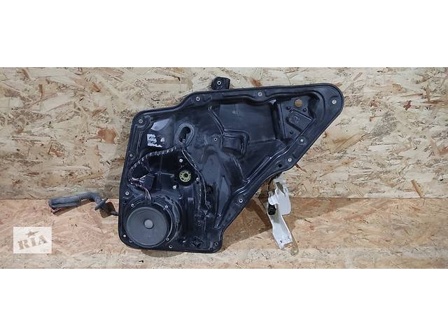 СКЛОПІДЙОМНИК СКЛА ПРАВА ЗАД VW TIGUAN 5N0839756 2009-2016