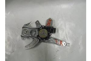 Стеклоподъёмник задний правый электр (без моторчика) Nissan Tiida (C11) 2007-2013 82720EE00B (10956)