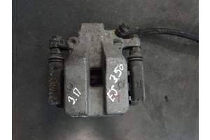 Суппорт супорт задній правий Lexus ES 350 Toyota Camry V40 2006-2012р. 47830-33211 / 4785033211