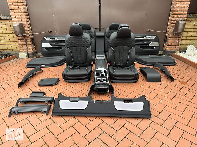 Сидіння для BMW 730 2019