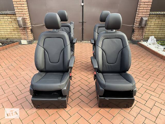 Сидіння для Ford Tourneo Custom 2021