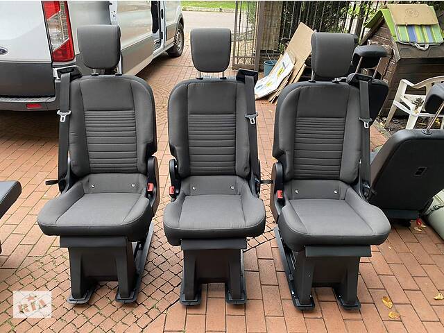 Сидіння для Nissan NV300 2020