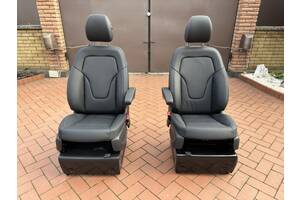 Сидіння для Toyota Sienna 2021