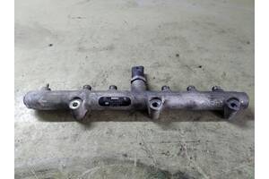 Паливна рейка Kia Sorento 2002-2009 2.5 CRDI 2002-2009 0445214061