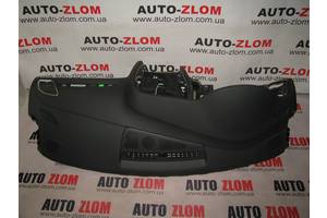 Торпедо/накладка для Audi A4 B8 2011-2016