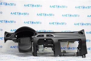 Торпедо передняя панель с AIRBAG Mazda CX-9 16- черн TK4860330G02