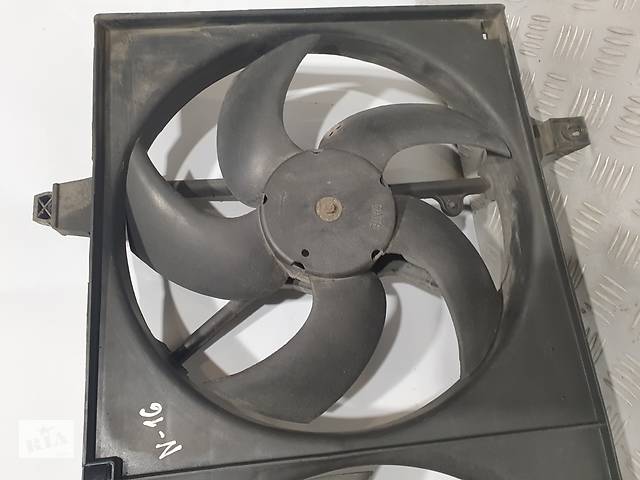 Вентилятор основного радиатора с моторчиком 5 лопастей Nissan Almera N16 2000-2006 ETP3991