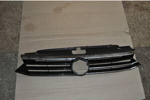 Volkswagen Passat B8 3g0 853 653 решітка