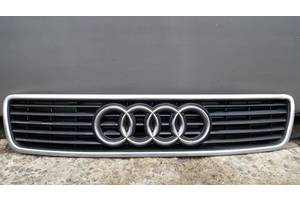 Б/у решетка радиатора для Audi A4 1994-2000