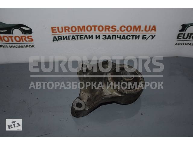 Опора заднего редуктора передняя правая Toyota Rav 4 2006-2013 55