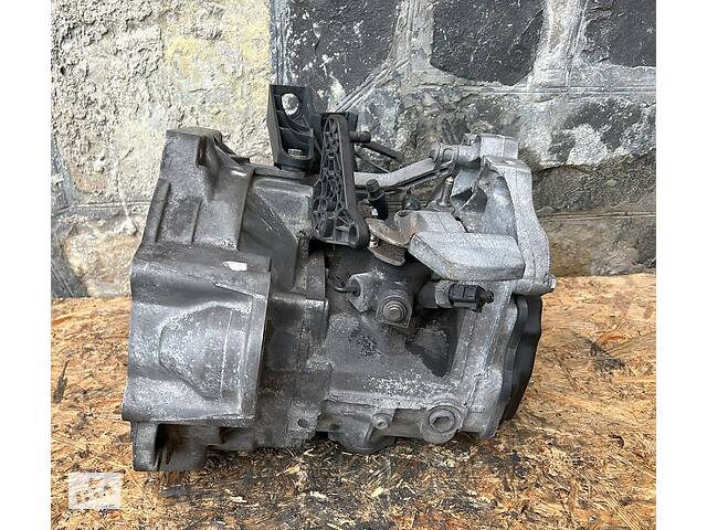 Вживана кПП для Volkswagen Caddy 3 1.9TDI 2004-2015р.в. - Фото 6