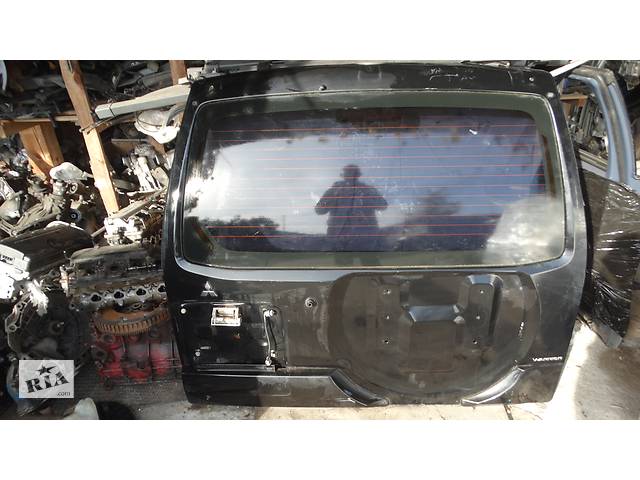 Вживана кришка багажника для Mitsubishi Pajero Wagon 3 2000-2006 Кришка багажника продаєця як на фото під покраску