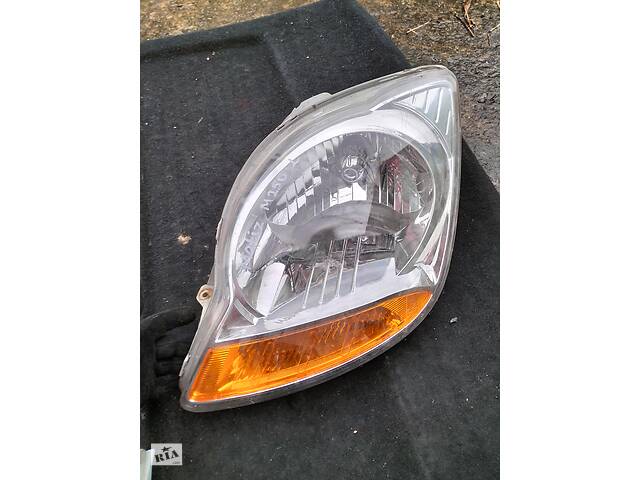 Б/у левая фара для Chevrolet Spark 2005г. Б/у левая фара для Chevrolet Spark 2005г.