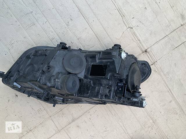Вживана права фара для Volkswagen Caddy 2017 = 2K1 941 006 A = HELLA = права пасажирська сторона = R - Фото 6