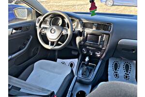 Б/у автомагнитолы для Volkswagen Jetta 2013-2018